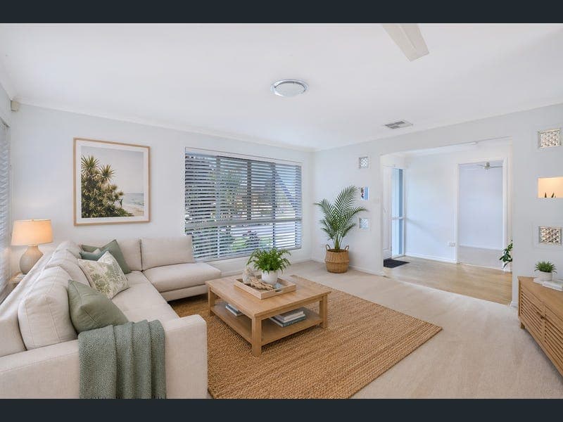 5 Mimosa Crescent, Currimundi — photo 1 of 5