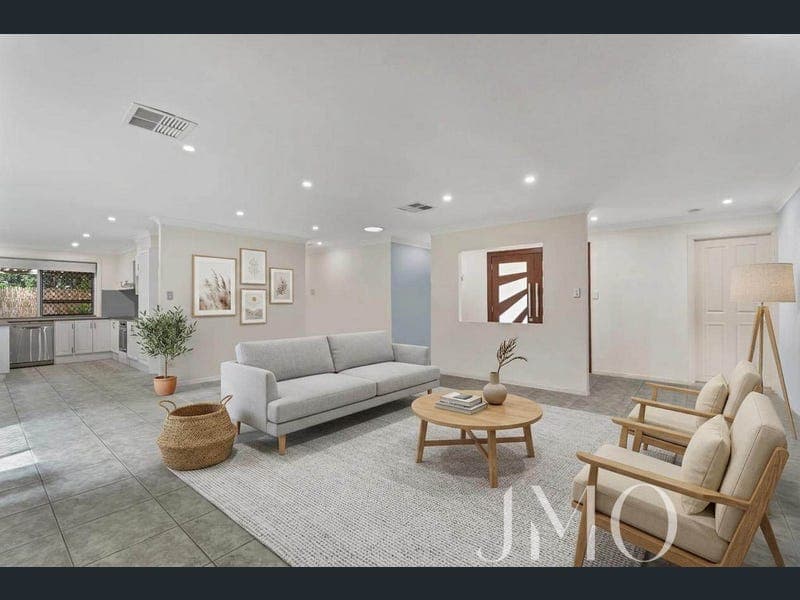 6 Brumm Court, Ormeau Hills — photo 1 of 5