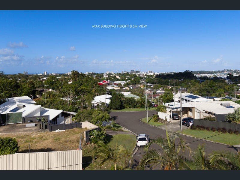 8 Seaview Court, Maroochydore — photo 1 of 5