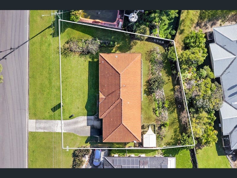 765 Ashmore Road, Molendinar — photo 1 of 5