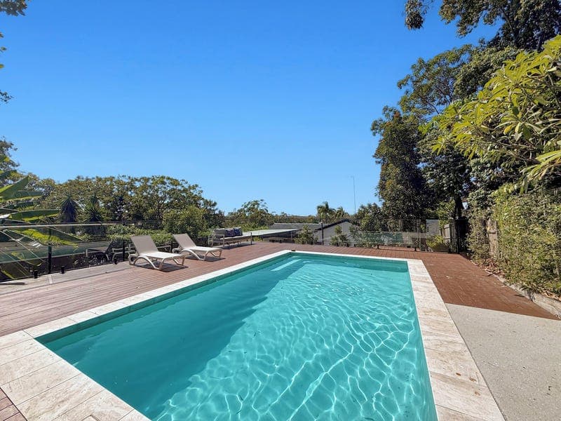 20 Jesmond Road, Helensvale — photo 1 of 5