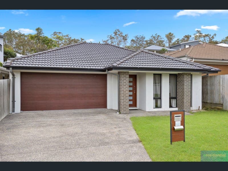 14 Meander Circuit, Holmview — photo 1 of 5