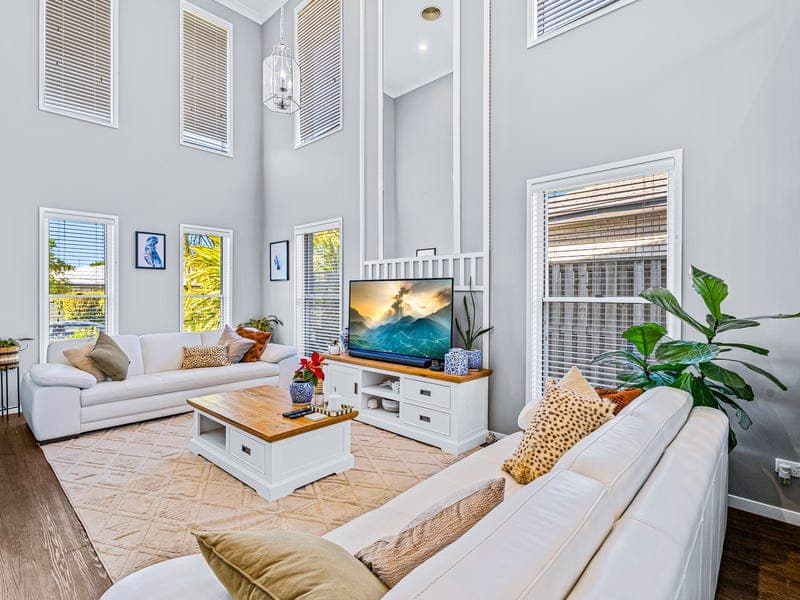38 Azure Way, Coomera — photo 1 of 5