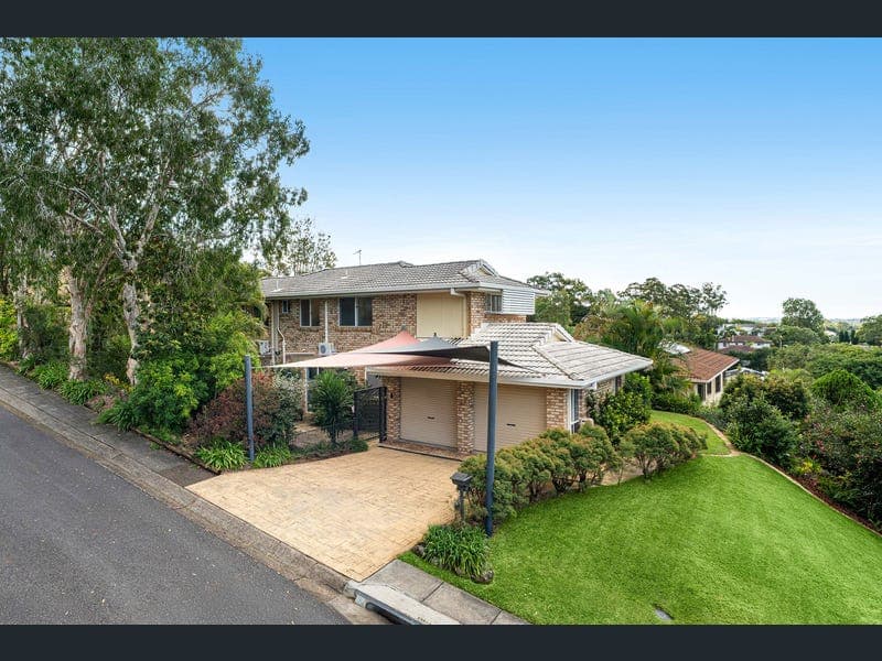 1 Gyranda Street, Carina Heights — photo 1 of 5