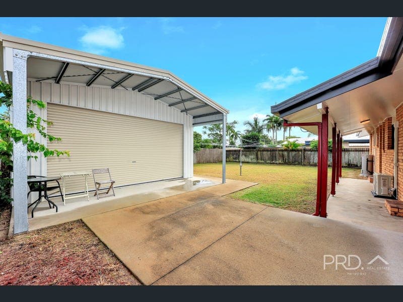 11 Richard Street, Urangan — photo 1 of 5