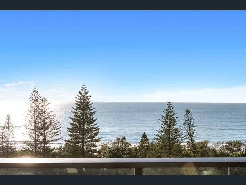 54/72 The Esplanade, Burleigh Heads — photo 1 of 5