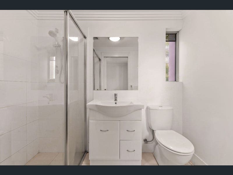 1/3 Rowell Street, Zillmere — photo 1 of 5