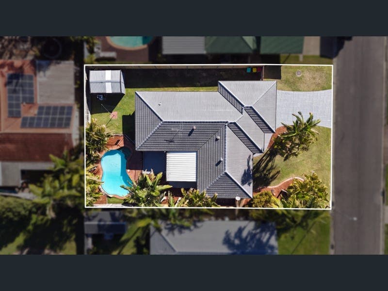 37 Gundagai Drive, Capalaba — photo 1 of 5