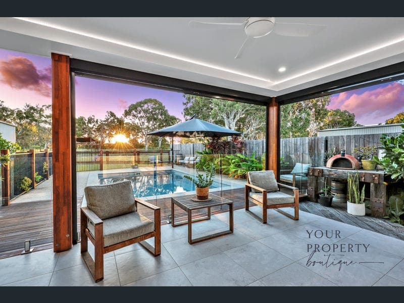 30 Deering Place, Innes Park — photo 1 of 5