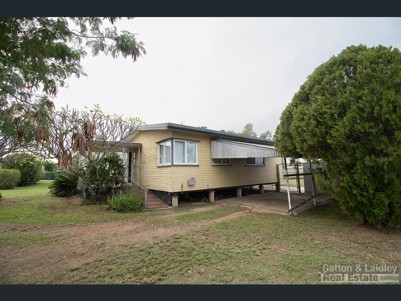36 Allan St, Gatton — photo 1 of 5
