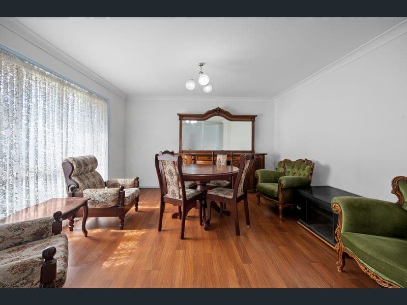 18 Park Lane, Bahrs Scrub — photo 1 of 5