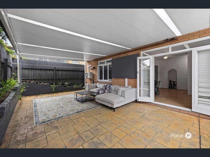 1/15 Agnes Street, Auchenflower — photo 1 of 5