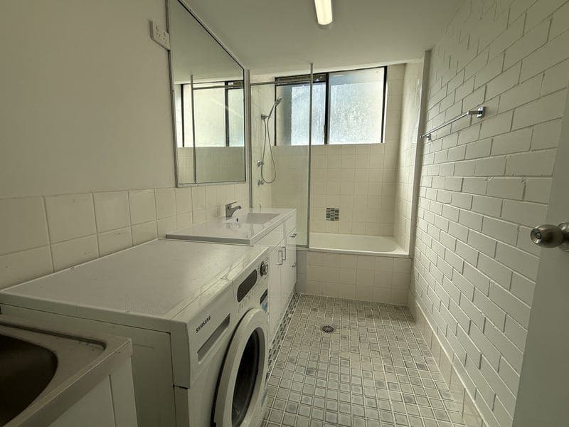 22/40 Murev Way, Carrara — photo 1 of 5