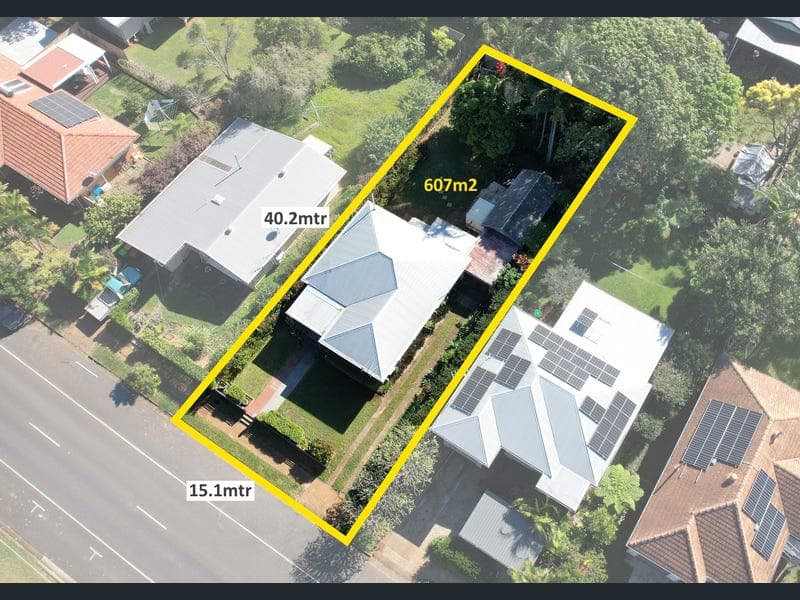 102 King Street, Woody Point — photo 1 of 5