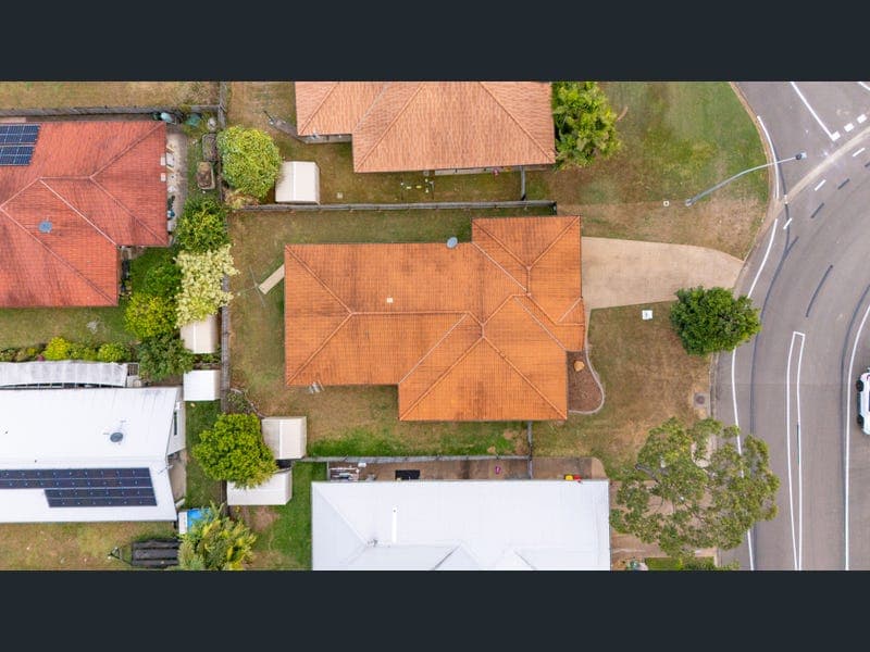 32 Scarisbrick Drive, Kirwan — photo 1 of 5