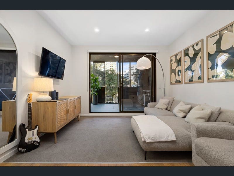 106/10 Buchanan Street, West End — photo 1 of 5