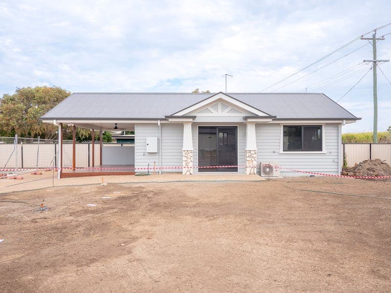 Lot 2 10 Senor Avenue, Urangan — photo 1 of 5