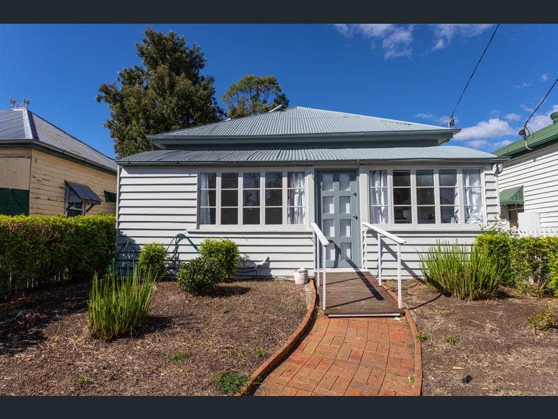 166 Patrick Street, Laidley — photo 1 of 5