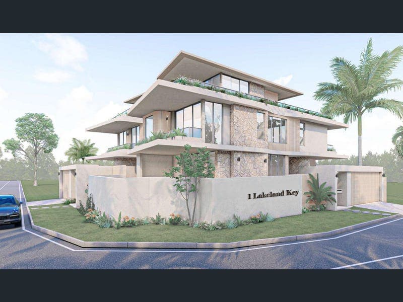 1 Lakeland Key, Broadbeach Waters — photo 1 of 5