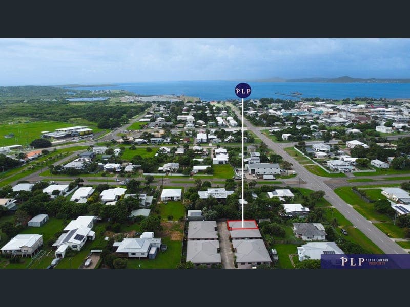 4/11 Kennedy Street, Bowen — photo 1 of 5