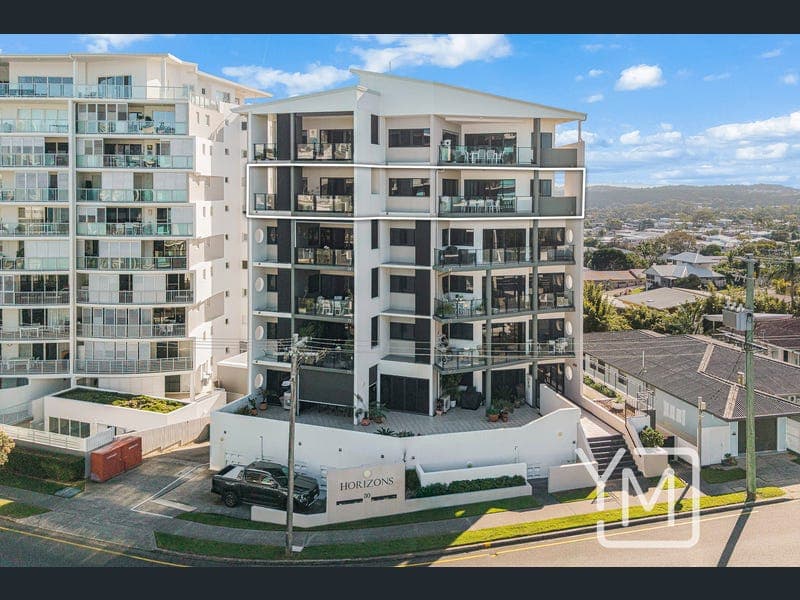 8/30 Canberra Terrace, Caloundra — photo 1 of 5