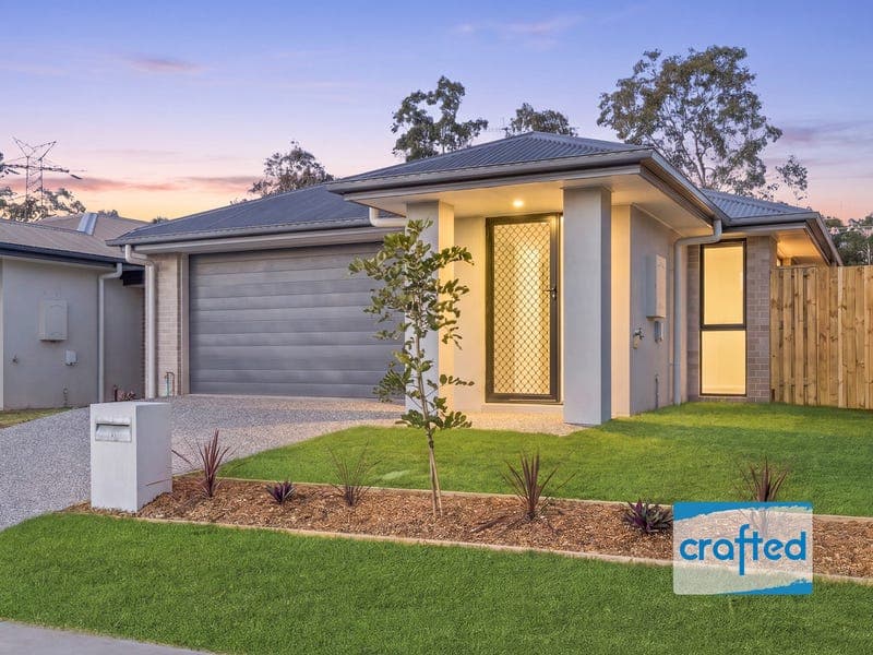 5 Chervil Drive, Greenbank — photo 1 of 5