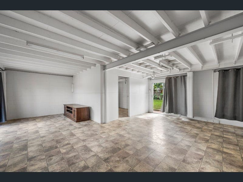 14 Naples Ct, Kelso — photo 1 of 5