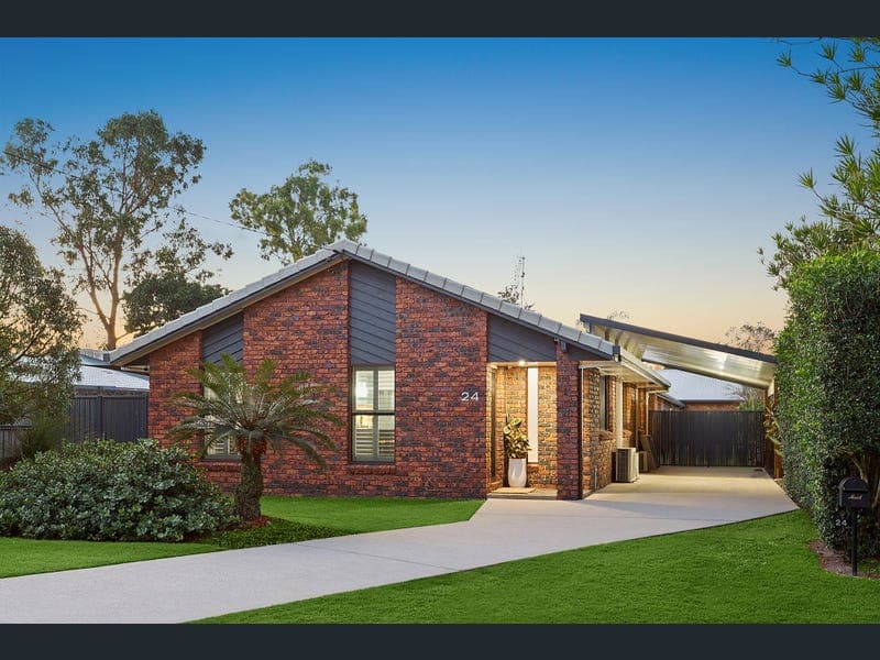 24 Cassia Avenue, Coolum Beach — photo 1 of 5