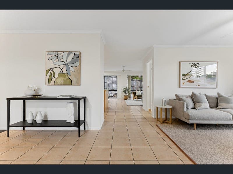 54 Wyellan Place, Upper Kedron — photo 1 of 5