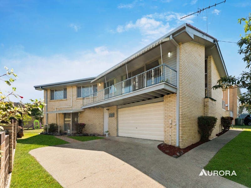 24 Copenhagen Street, Wishart — photo 1 of 5