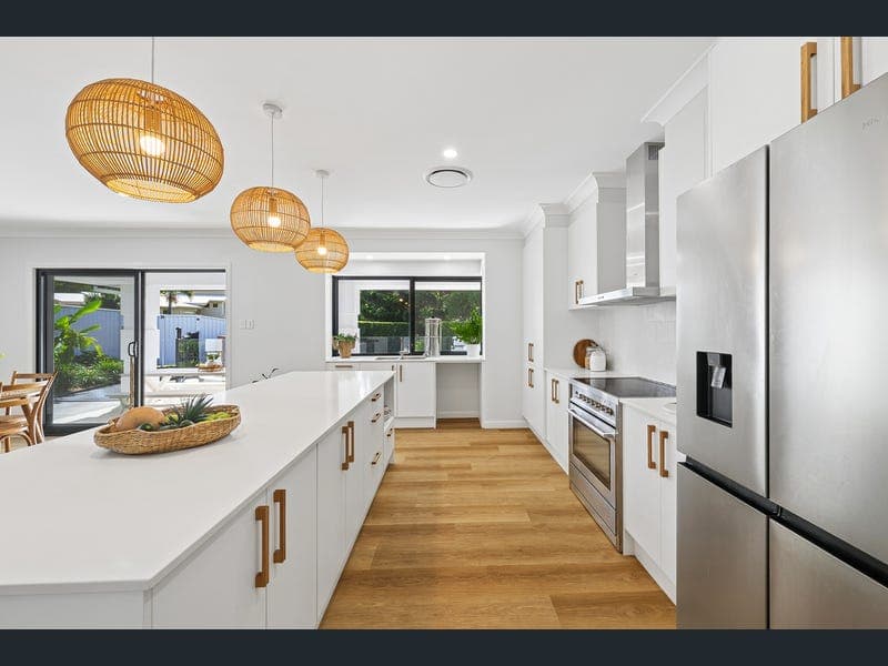 22 Lacerta Avenue, Robina — photo 1 of 5