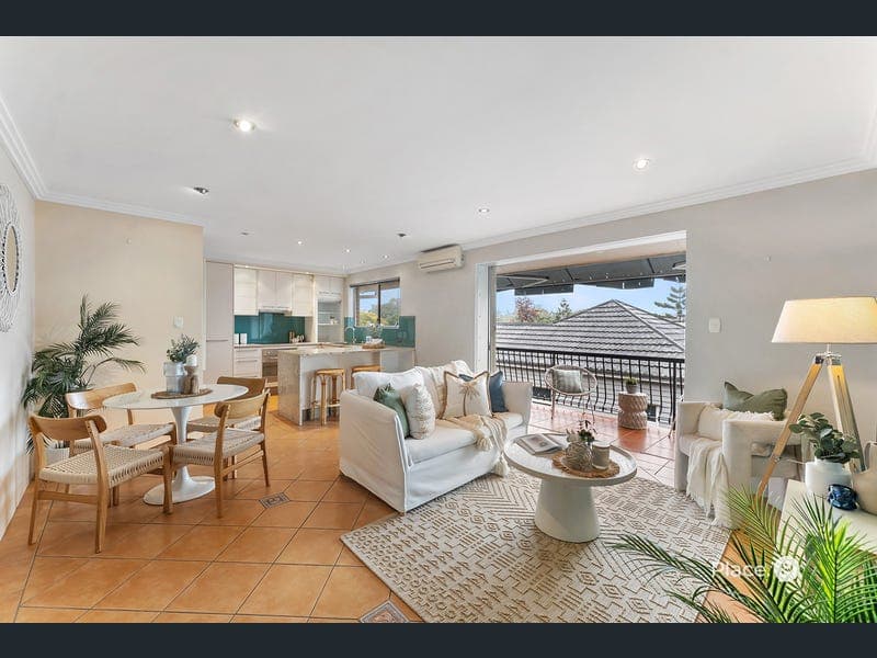 4/69 Alma Road, Clayfield — photo 1 of 5