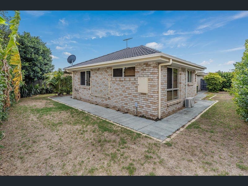 17 Samson Street, North Lakes — photo 1 of 5