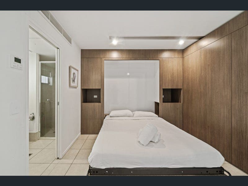 18/19 Shine Court, Birtinya — photo 1 of 5