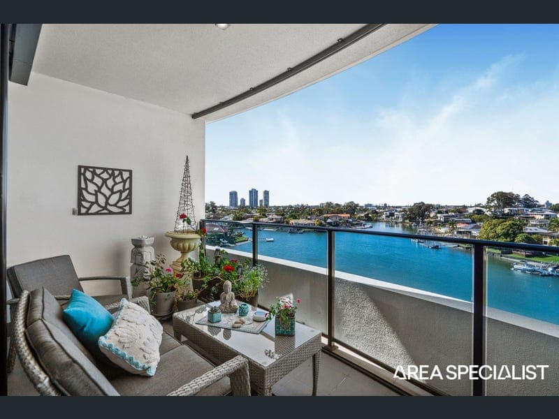 1406/5 Harbour Side Court, Biggera Waters — photo 1 of 5