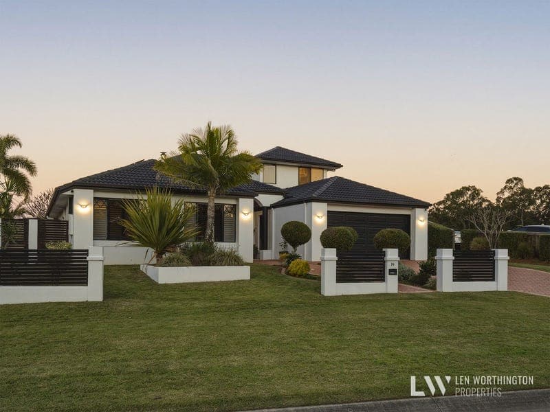 19 Moogerah Court, Albany Creek — photo 1 of 5