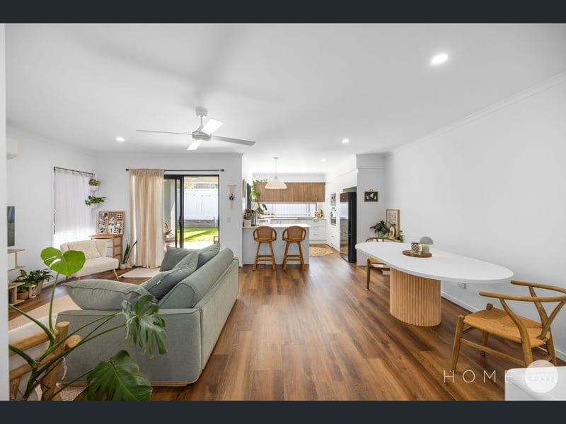 2/10 Centenary Crescent, Maroochydore — photo 1 of 5