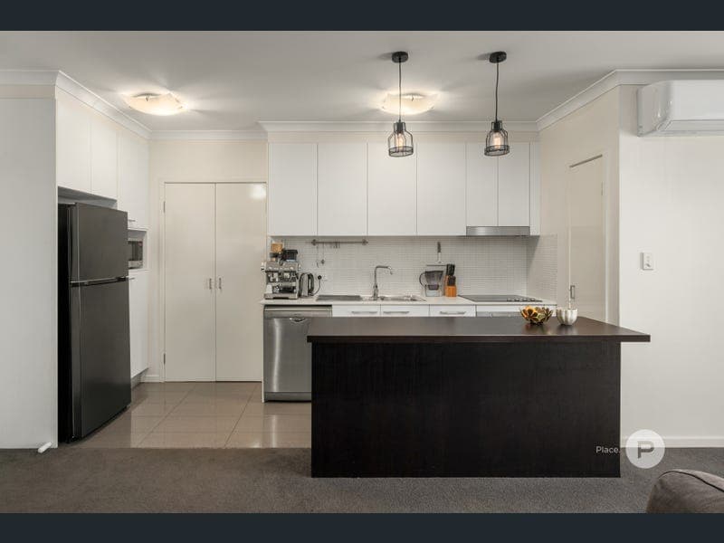 109/6 Victoria Street, Kelvin Grove — photo 1 of 5