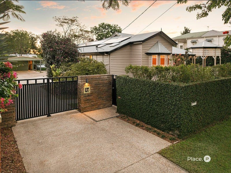 23 Dewar Terrace, Sherwood — photo 1 of 5