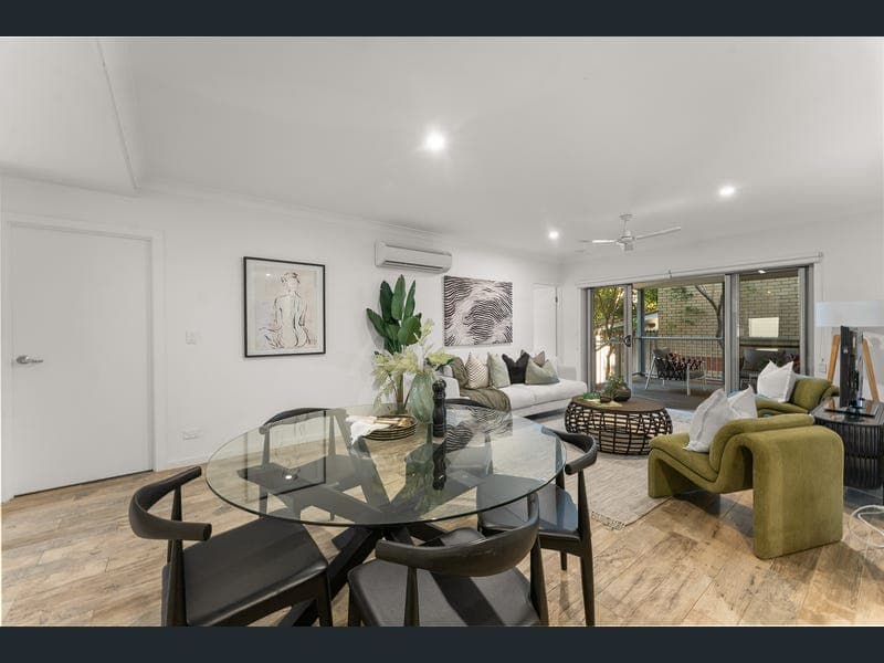 2/51 Real Street, Annerley — photo 1 of 5
