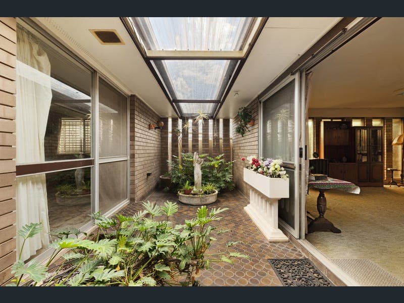 3 Westaway Street, Sunnybank Hills — photo 1 of 5