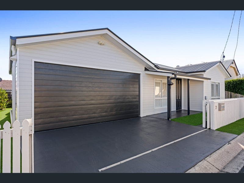3 Frederick Street, East Toowoomba — photo 1 of 5