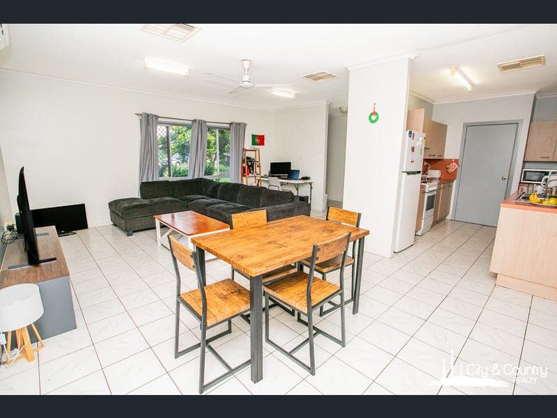 16 Emmalyn Close, Mount Isa — photo 1 of 5