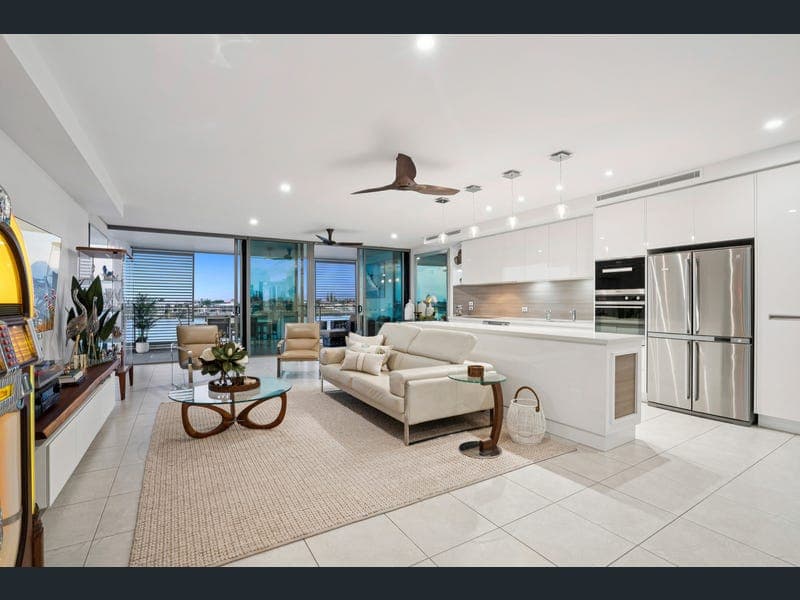 2303 Ephraim Island, Paradise Point — photo 1 of 5