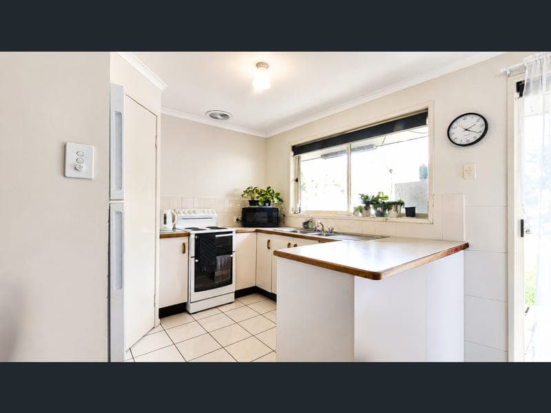 121 Mudjimba Beach Road — photo 1 of 5