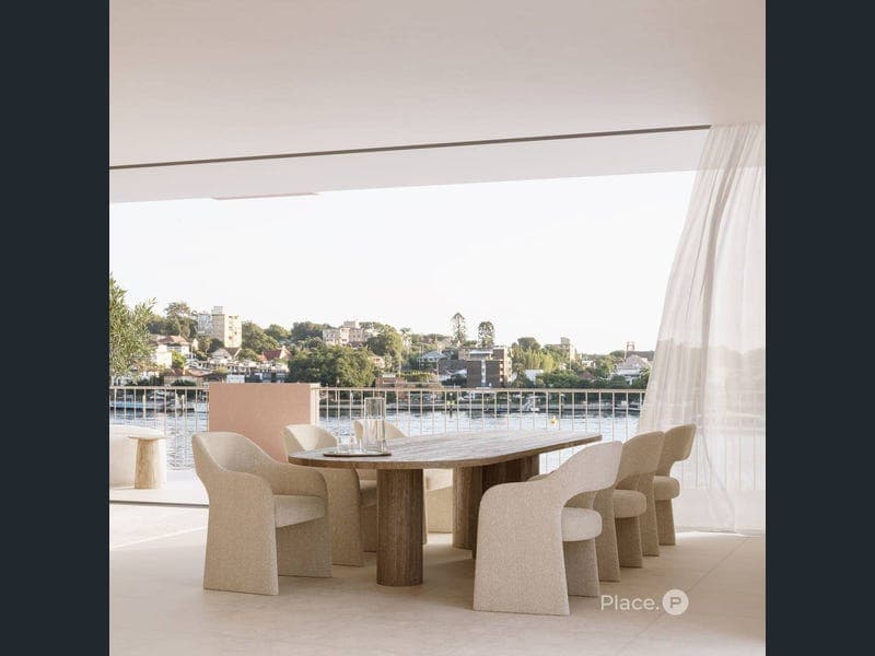 3 Byron Street, Bulimba — photo 1 of 5