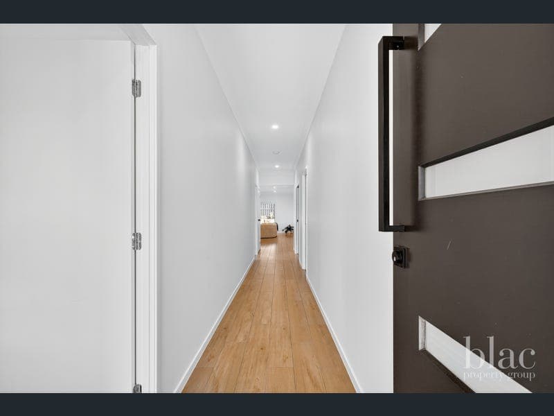 54 Eagle Circuit, Burpengary East — photo 1 of 5