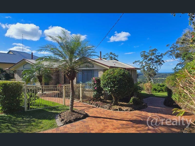 24 Crystal Street, Mapleton — photo 1 of 5
