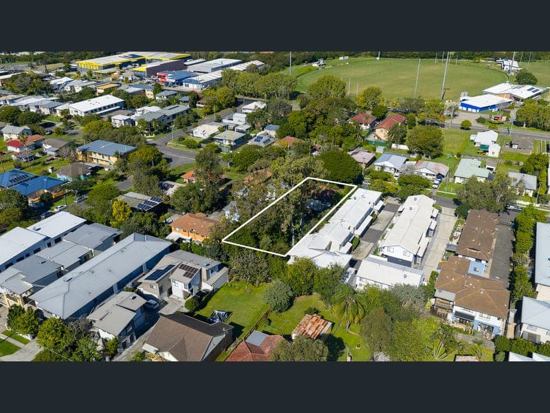 95 Gillies Street, Zillmere — photo 1 of 5