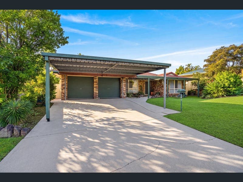 36 Fairview Court, Parkwood — photo 1 of 5